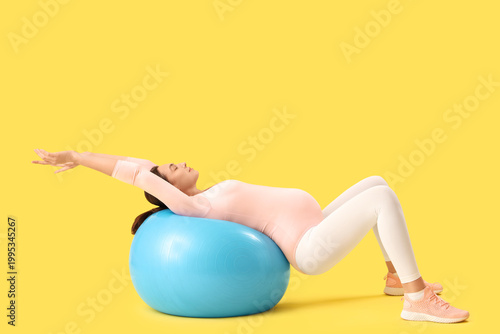Beautiful young pregnant wo...