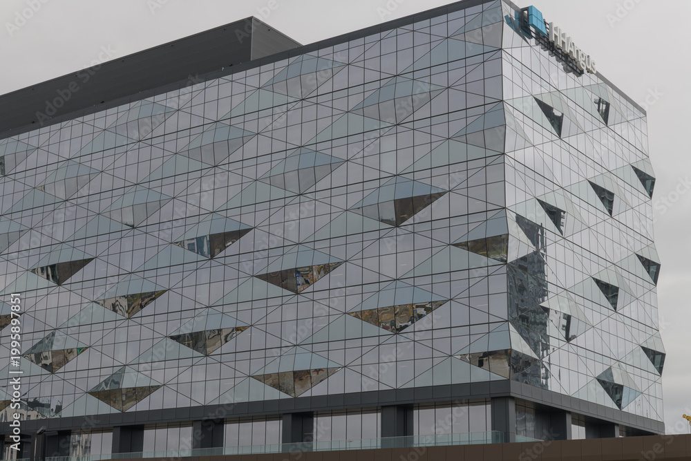 Obraz premium exterior of Crosstown Place, an office building, designed by CORE Architects, located at northwest corner of Eglinton Av E and Don Mills Rd, Toronto