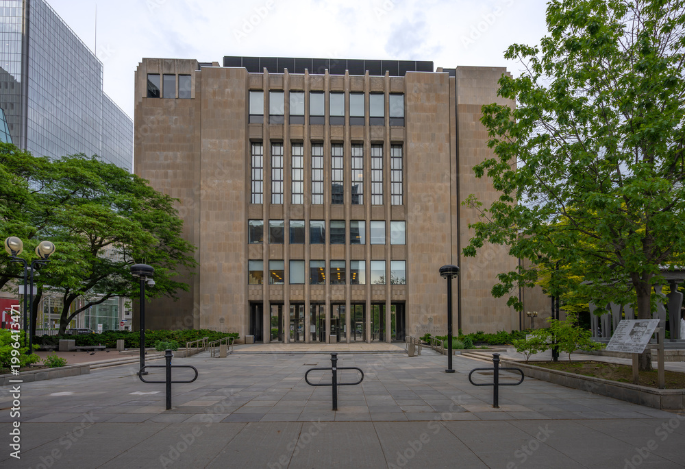 Fototapeta premium Toronto Courthouse - Toronto, Ontario, Canada
