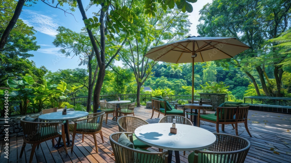 Obraz premium Outdoor patio cafe in lush trees