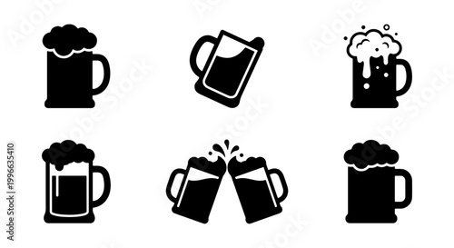 Foto Beer Mug Icons Set, Frothy Ale Glasses Collection, Cheers Toast Beverage Symbols