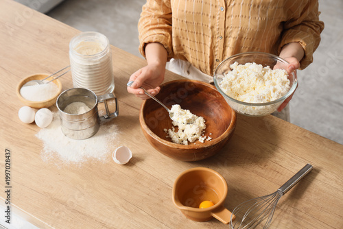 Woman preparing cottage che...
