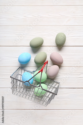 Small shopping basket with ...