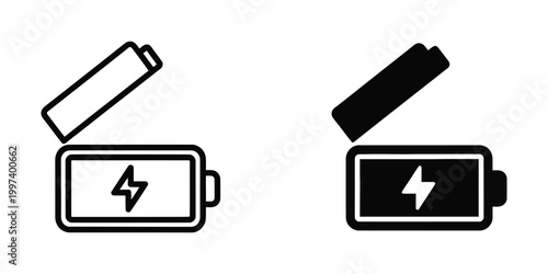 Contrast between empty and full battery icons in an open battery case