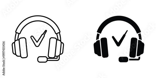 Comparison of headset styles with approval checkmarks indicating preference or quality