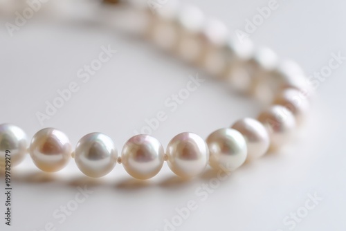Elegant Pearl Necklace on White Background for Luxury Jewelry Branding and Wedding Marketing