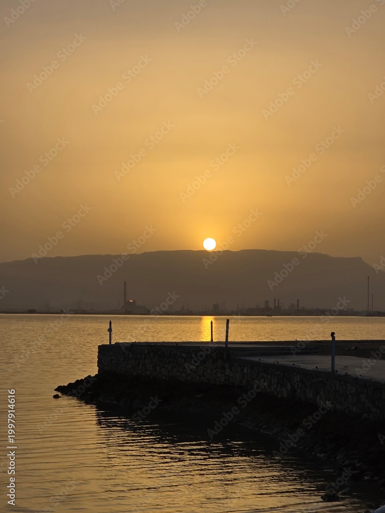 Obraz premium sunset at the pier