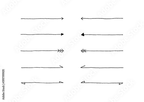シンプルな手描きの長い矢印のセット（黒）