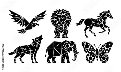 Polygonal vector silhouette of animals 