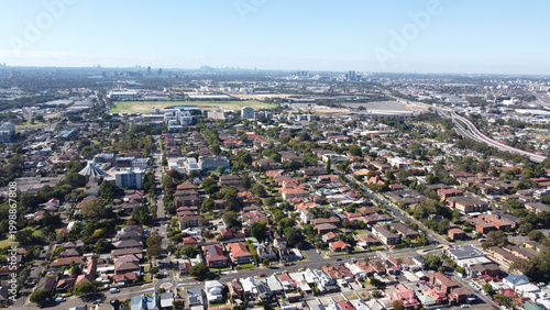 Fotografi Aerial view of low density residential housing in the suburbs