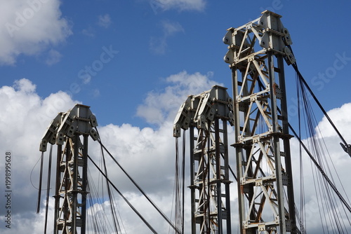 Pose du tablier du pont Anne de Bretagne à Nantes