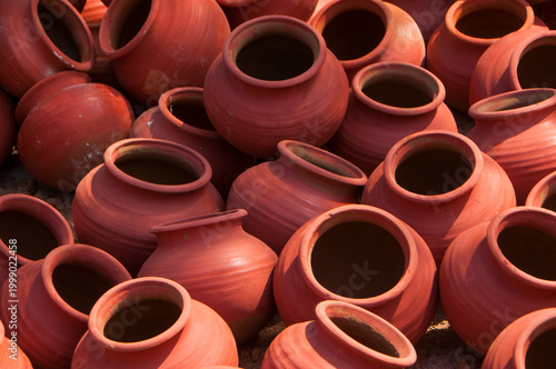 Fotografi Abstract background of earthen pot.