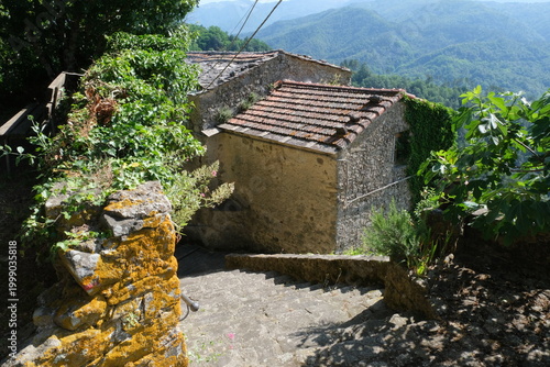 Il villaggio di Cornice nel territorio comunale di Sesta Godano in provincia di La Spezia, Liguria, Italia.