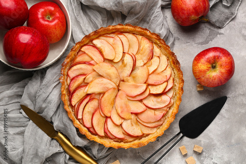 Sweet apple pie with fresh ...