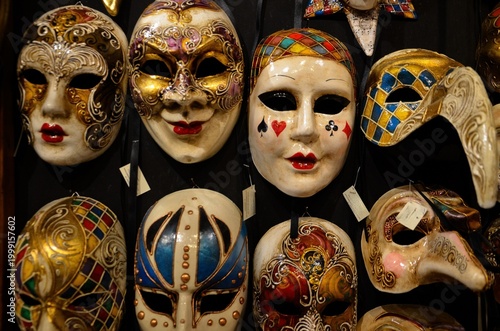 Venetian mask, an inseparable symbol of the Venetian carnival