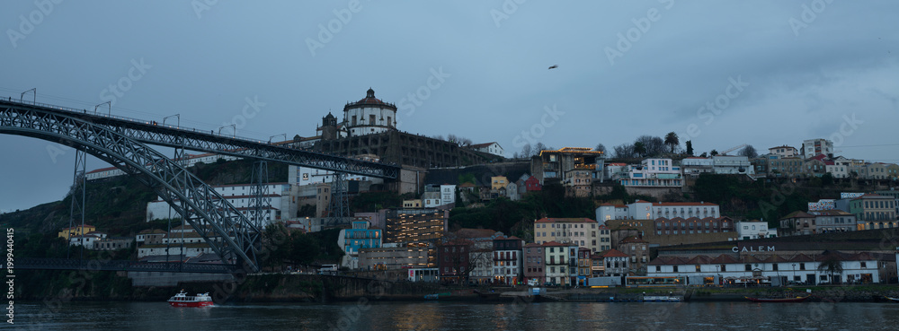 Fototapeta premium Panorama of Porto, Portugal