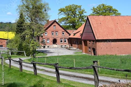 Traditionelles Schaumburger Bauernhaus aus roten Ziegelsteinen