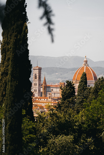 Fotografija Florence Duomo Dome and Giotto's Campanile Framed Between Cypress Trees Tuscany