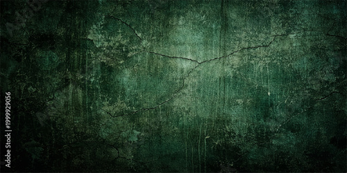 Fotografie Abstract green grunge background with vintage rays on a dark textured wall featu