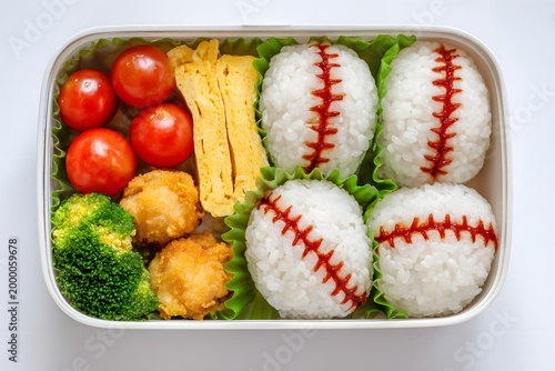 デコ弁 キャラ弁 野球ボールおにぎり かわいい子供弁当
