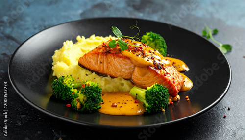 Grilled Salmon with Sauce