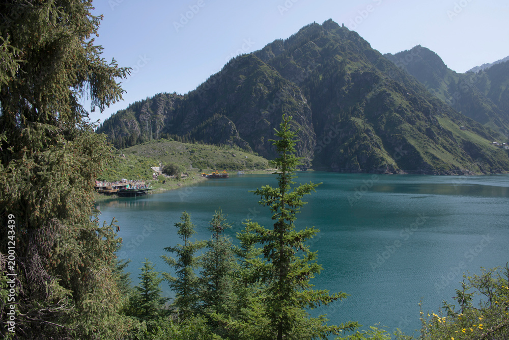 Obraz premium Tianchi alpine lake in Xinjiang