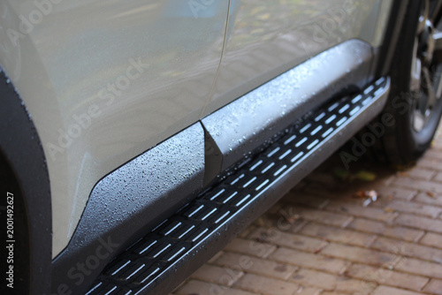Abstract view of a modern crossover side step
