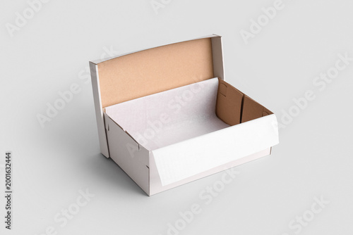Empty shoebox isolated on w...