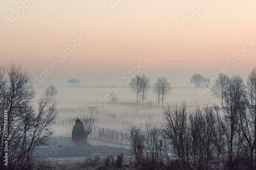 Un'alba primaverile.