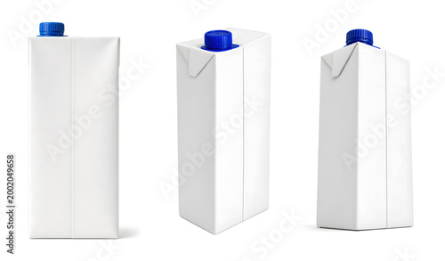 Cuadro en lienzo milk or juice carton package isolated on white background