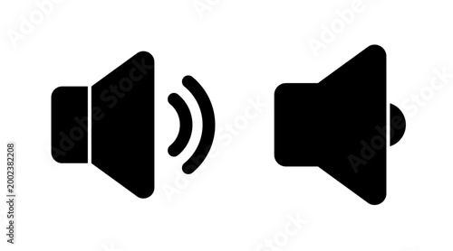 Speaker icon set vector. volume sign and symbol. loudspeaker icon. sound symbol
