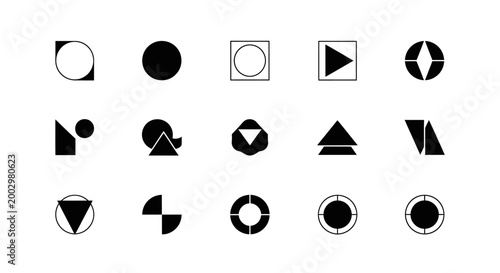 Geometric shapes icons set.