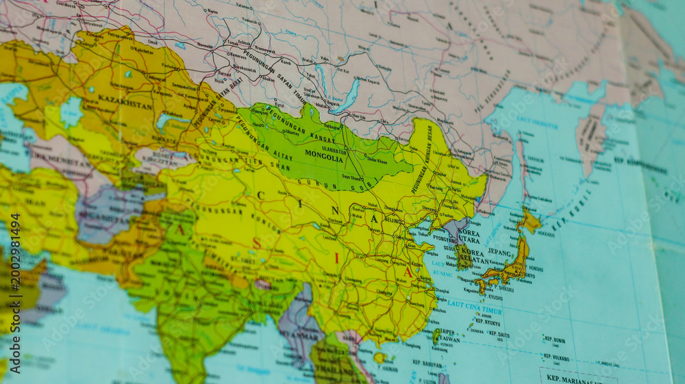 Fototapeta premium Detailed geographic map of Mongolia featuring its landlocked borders with Russia and China