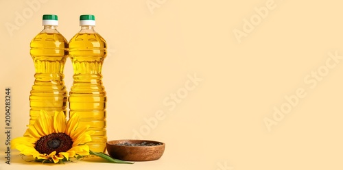 Bottles of sunflower oil an...