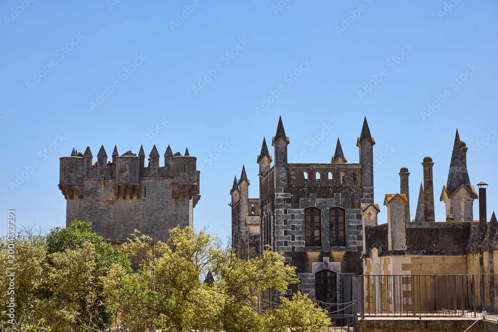 Obraz premium Almodóvar del río castle medieval architecture under blue sky