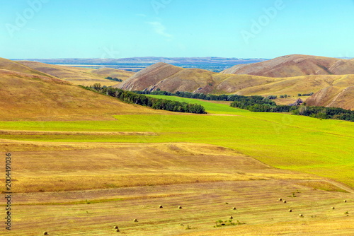 Karamurun-tau is a picturesque mountain range of the Orenburg region.
