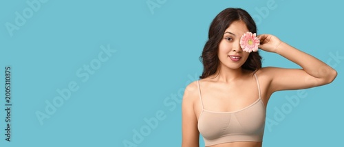 Beautiful young Asian woman...