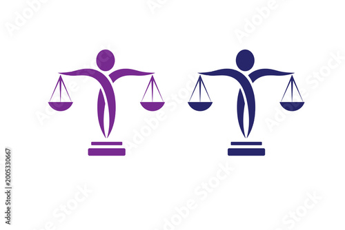 Foto Symbol of Justice and Balance: An emblem depicting the scales of justice held aloft by a stylized figure, embodying principles of fairness, equality, and ethical decision-making