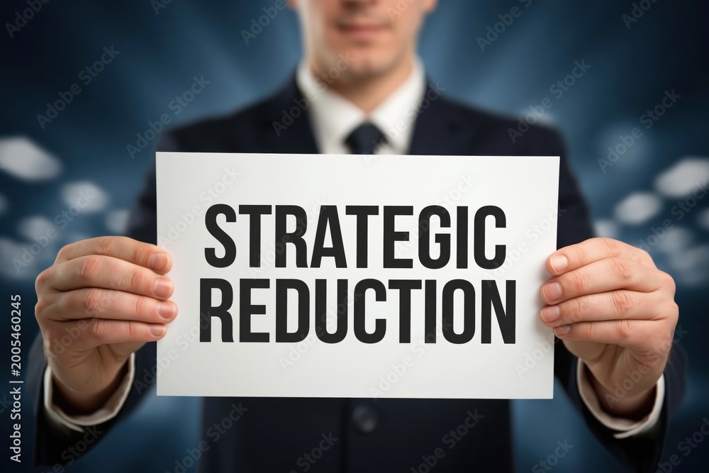 Obraz premium Implementing a Strategic Reduction to Improve Efficiency