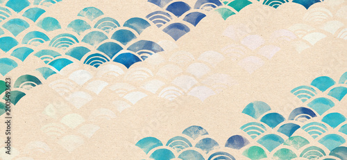 手描きの和柄の背景素材。クラフト紙の背景にかすれたレトロな表現。和風、伝統的、日本、紋様、青海波、夏