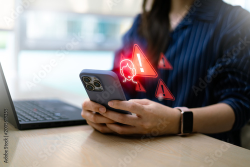 Konstfotografi User receiving incoming call from unknown scammer call center on smartphone
