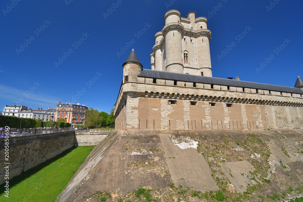 Obraz premium Château de Vincennes near Bois de Vincennes under sunny sky in Paris, France, April 24, 2026