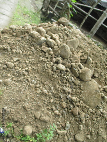 pile of soil to level the land on which the house will be built