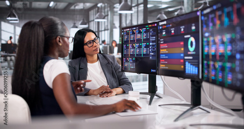 Cuadro en lienzo Cybersecurity Specialists Monitor Network Data
