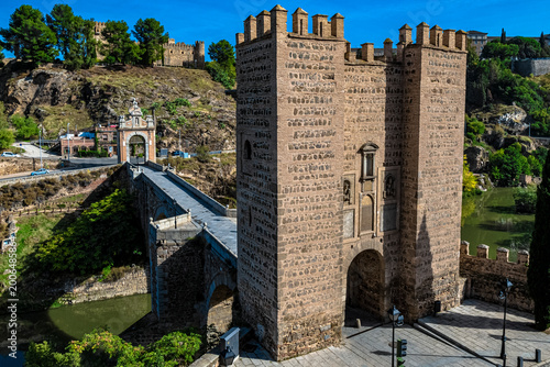 Fotografija St. Martin bridge in Toledo, Spain
