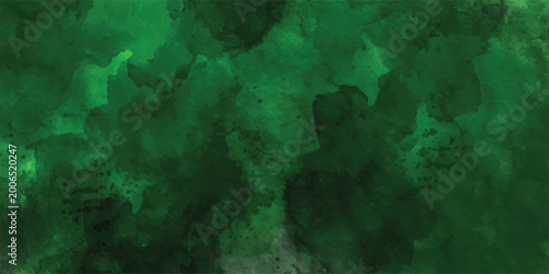 Tableau sur toile Dramatic deep forest green watercolor wash background with intense grunge texture