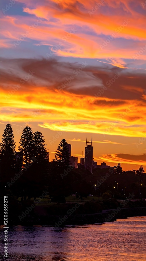Fototapeta premium City at Sunset Skyline.