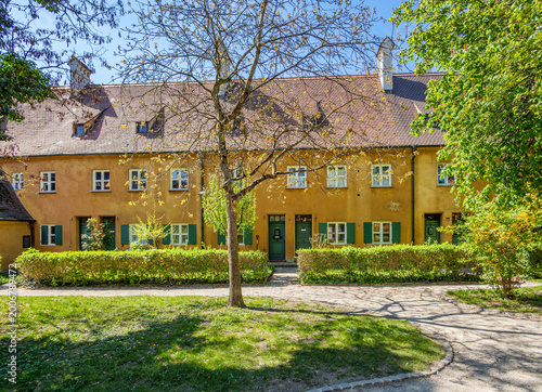 Die Fuggerei ist die älteste bestehende Sozialsiedlungen der Welt, gestiftet von Jakob Fugger, Augsburg, Schwaben, Bayern, Deutschland