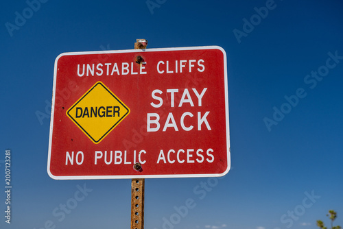 cliffs danger sign