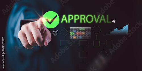 Foto operations manager ensures process control and monitoring through digital approv